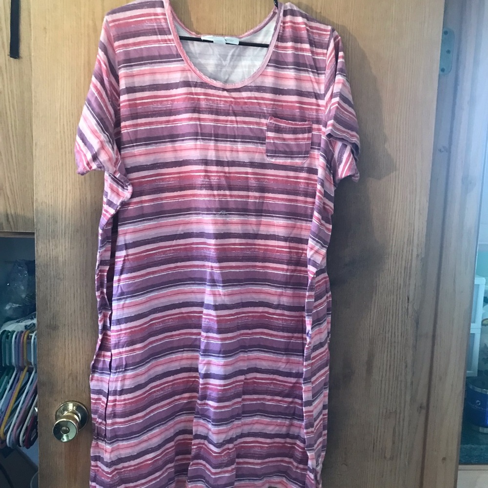 Night shirt - Picture 1 of 1